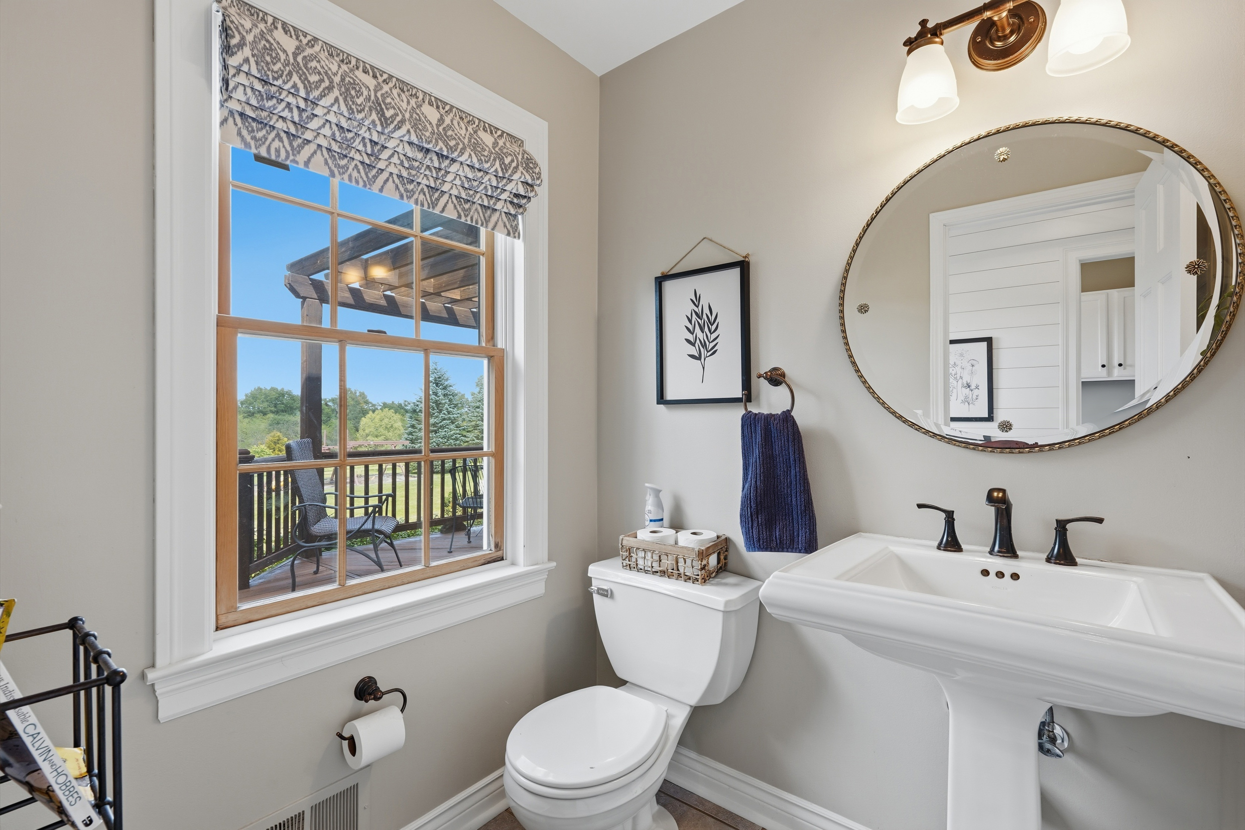 Powder room